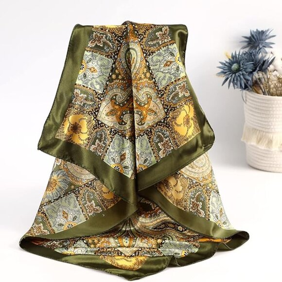 Satin Silk Green Scarf - Picture 4 of 4